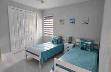 Casa Madrid Heated pool sleeps 8 - Foto 24