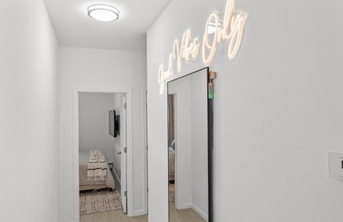 Style & Comfort 3 Rooms 15 min from NYC - Foto 16