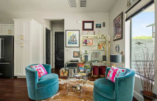 Modern Home with Casita - Balcony & Mins to DT ATX - Foto 7