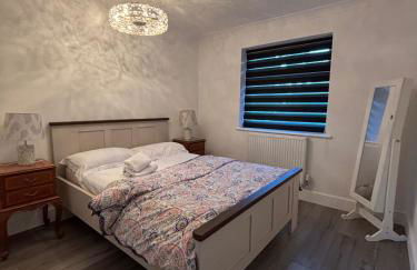 2 Bed-Sleeps 5-Private Garden-Free Parking - Foto 6