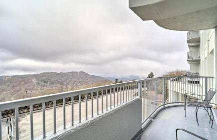 3 Mi to Skiing Mtn-View Condo in Sugar Top Resort - Foto 3