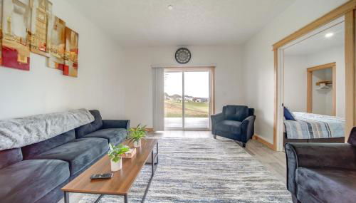 Golf Course View Centrally Located Condo in Erie - Foto 4