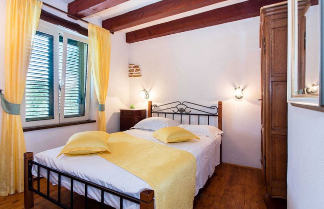 Authentic Dalmatian Hillside Escape With Pool, Sauna & BBQ - Foto 1