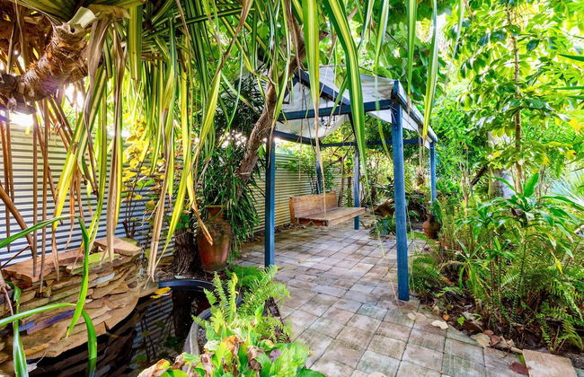 Buddha House 3BR 2BA Home -lush Backyard - Foto 33