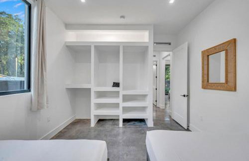 Stunning Tropical Pool House North Miami - Foto 17