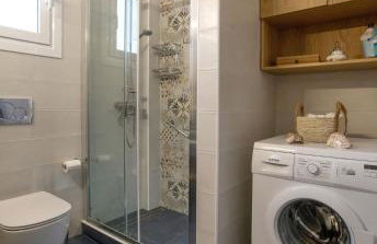 Ruby's summer house with spacious garden and free parking - Foto 13