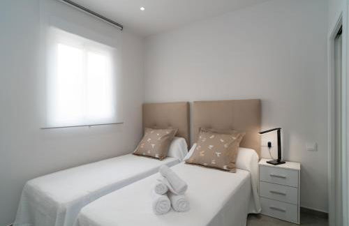 AAC Málaga - Amplio apartamento con terraza, totalmente equipado, nuevo, muy bien ubicado - Foto 7