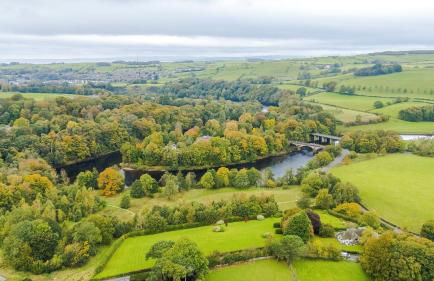 Escowbeck House - Staycation - HotTub - Sleeps 10 - Foto 11