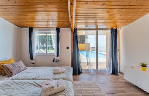 Wake up with the Sea Breeze- House with pool AP2 - Foto 2