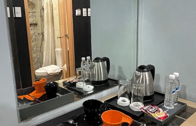 Homes at Bay Area Suites by SMS Hospitality - Photo 39