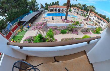 Amari Hotel - Photo 22