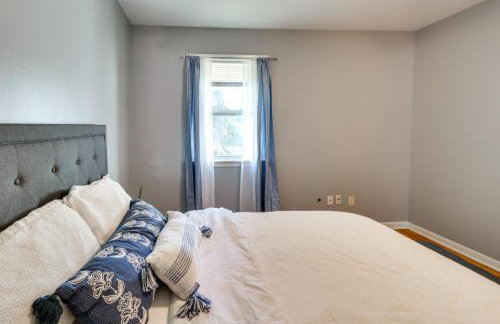 Walk to Dining and Shops Dtwn Brookhaven Home! - Foto 16