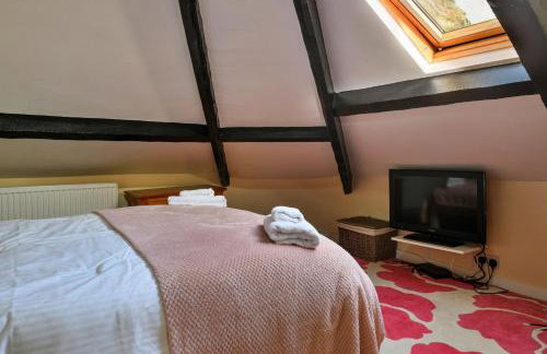 Finest Retreats - Awelon - Large Cottage to sleep 10 with Hot Tub - Foto 29