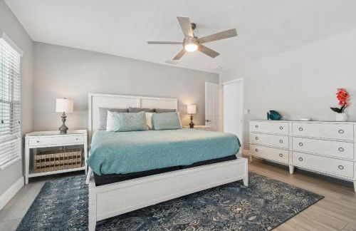 Lake House Westchase area. Heated Pool Waterfront! - Foto 10