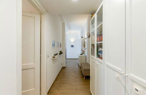 Attico Milano - 2min Metro - Elegante with AC - Foto 30