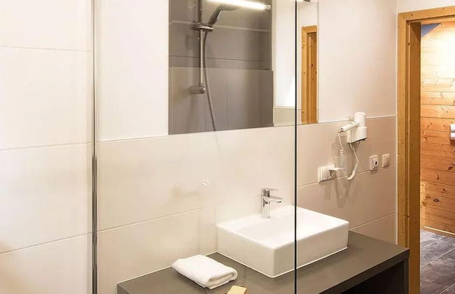 Berg- & Erlebnis-Resort MarktlAlm - Chalets & Lodges - Photo 10