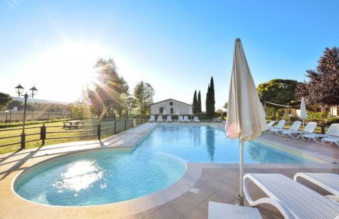 Awesome Apartment In Cannara With Swimming Pool - Foto 1