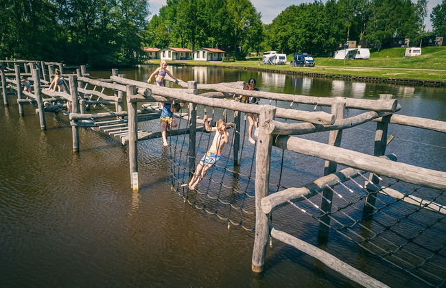 Well Furnished Mobile Home with Microwave near Water - Photo 26