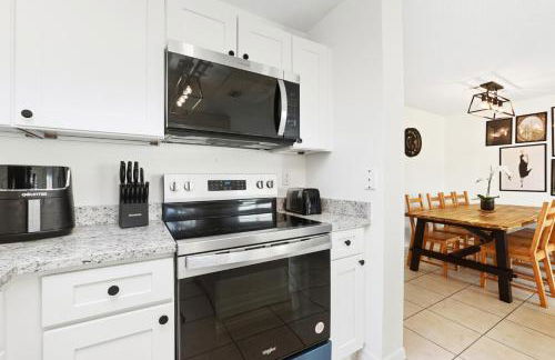 Pond View Club Cortile Resort Pool Hot Tub Theme - Foto 8