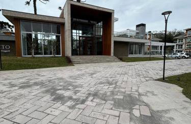 Apê Moderno e Aconchegante em Gramado RS c vaga - Foto 51