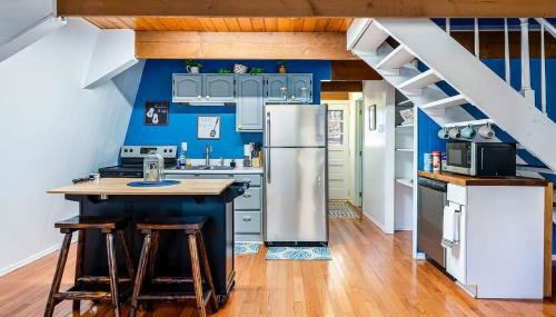 Family cabin Alpine Lake w indoor pool & fire pit - Foto 5