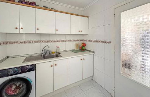 2 Bedroom Stunning Home In Torrevieja - Foto 21