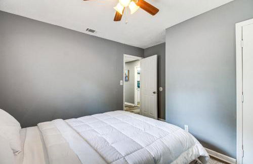 Inviting Savannah Home with Yard 3 Mi to Downtown! - Foto 16