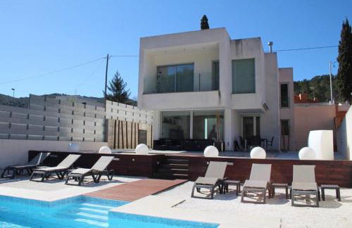 Exclusiva Villa de Lujo con piscina - Foto 28