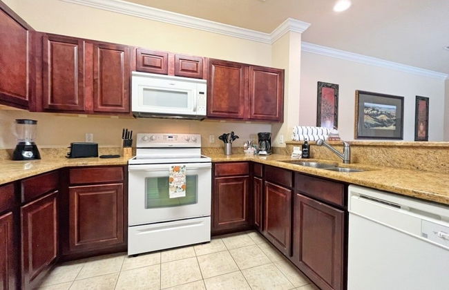 Tuscan Dream 2 Bedroom Condo by RedAwning - Foto 9