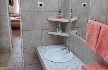 VILLA PUNTA BLAVA - Beachfront Family Villa with Sea View - no pets allowed - Foto 23