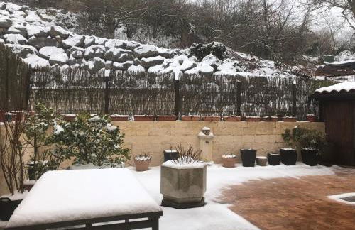 Apartamento con jardin - Photo 20