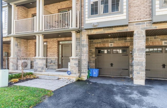 3BR 2 5BA Townhome 1 min to the Beach BBQ Parking - Foto 13