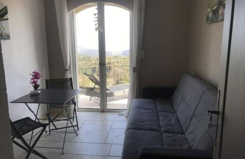 Villa Grasse vue mer exceptionnelle 8P piscine intérieure - Foto 11