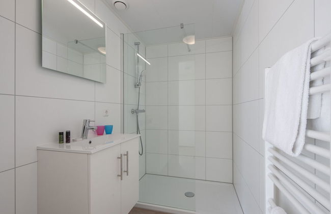 Modern Lodge With Dishwasher, Near Helmond - Photo 7