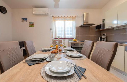 Beautiful Home In Zemunik Gornji - Foto 32