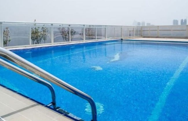 Deluxe One Bedroom Apartment near Mall of Emirates - Photo 9