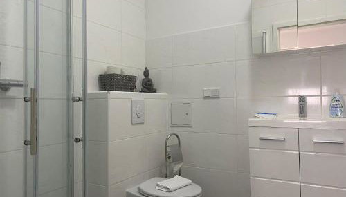 Urbanes, modernes Apartment mit Parkplatz - Foto 5, Shower