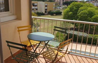 LES TERRASSES DE LA BARONNIE Appartement climatisé avec 1 chambre et piscine ouverte de fin Mai à mi Septembre Parking securisé avec accroches vélo disponible du 1er Avril au 30 Septembre sans supplement - Foto 20