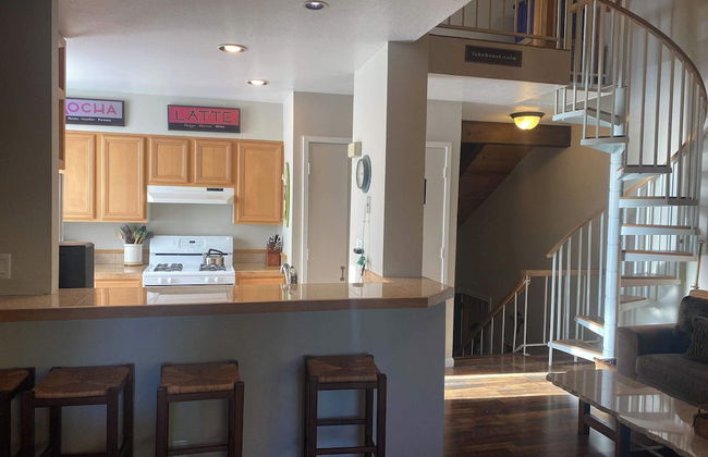 Lake Forest Villa Patio w/ BBQ - Photo 19