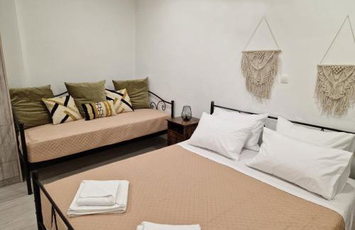 Granny's Nest - Photo 20