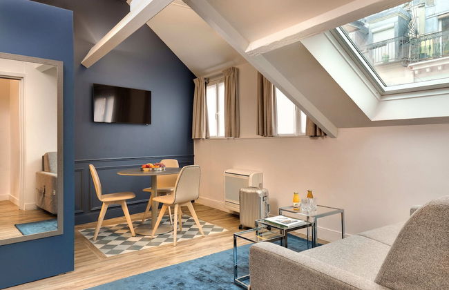 Serotel Suites - Photo 19