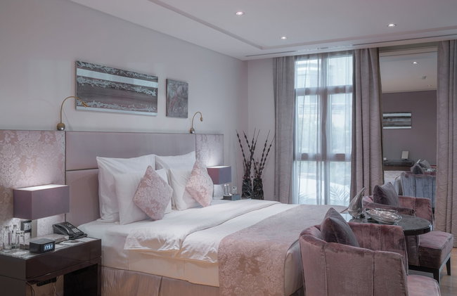 Vivienda Hotel Villas Granada - Photo 8