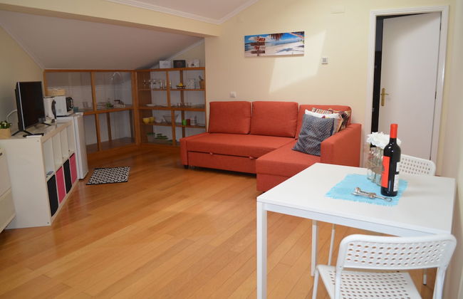 Cozy Studio at Carcavelos Beach - Photo 9