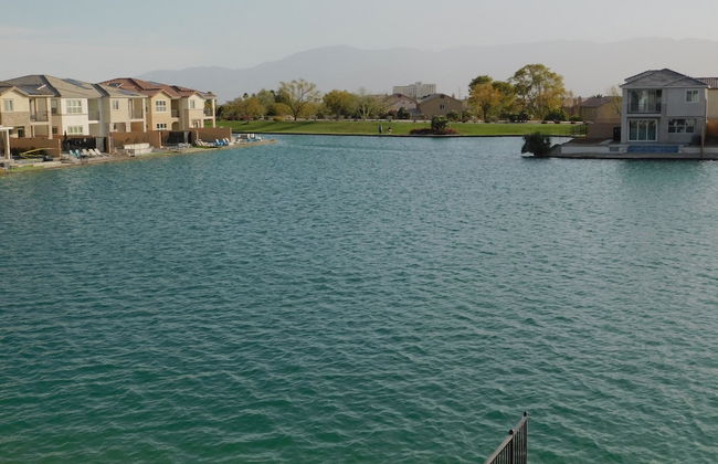 Lakeside in the Desert - Foto 27