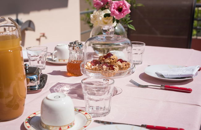 Steps to the Beach Spacious Home-Parking - Foto 15