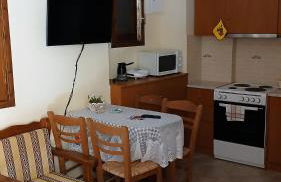 Avgonima Family's Rooms I - Photo 5