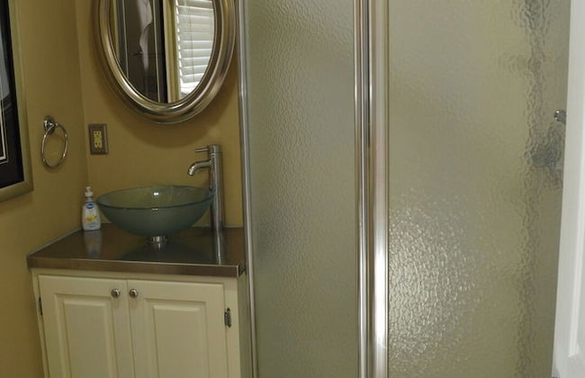 5 BR House Lake Retreat w/ Hot Tub, Sleeps 12 - Foto 7