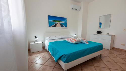 Exclusive Palm House near the beach - Foto 4, furniture, wardrobe