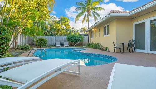 Stunning 4 Bedrooms House with Pool 6 minutes to the Ocean - Foto 5