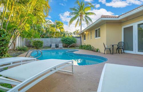 Stunning 4 Bedrooms House with Pool 6 minutes to the Ocean - Foto 5